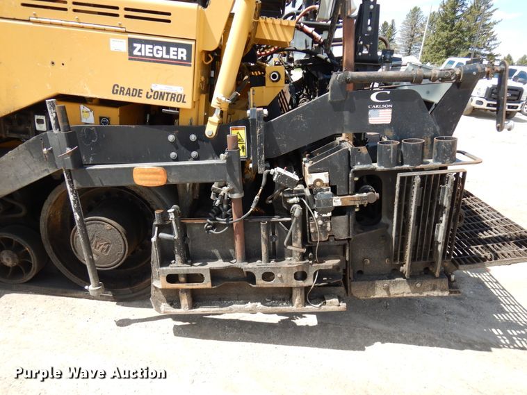 image for item IT9284 2012 Caterpillar AP1055E  paver