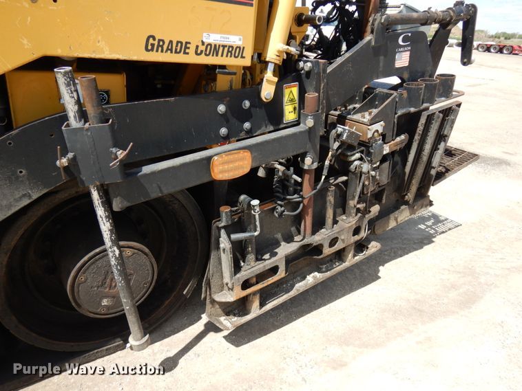 image for item IT9284 2012 Caterpillar AP1055E  paver