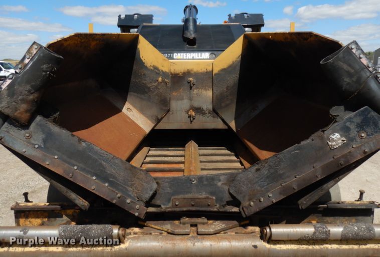 image for item IT9284 2012 Caterpillar AP1055E  paver