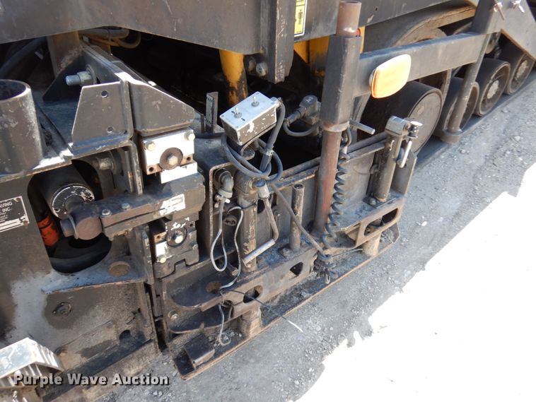 image for item IT9284 2012 Caterpillar AP1055E  paver