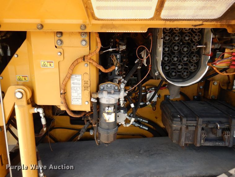 image for item IT9284 2012 Caterpillar AP1055E  paver