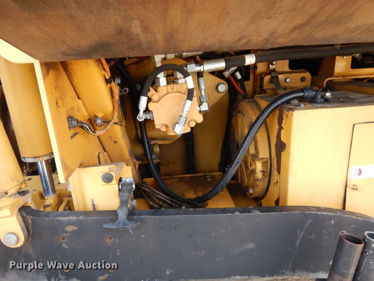 image for item IT9284 2012 Caterpillar AP1055E  paver