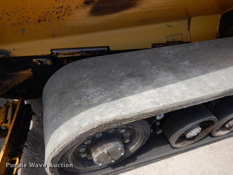 image for item IT9284 2012 Caterpillar AP1055E  paver