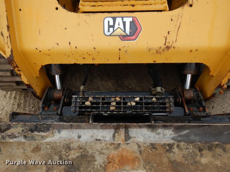 image for item IT9285 2019 Caterpillar 279D3  tracked skid steer loader