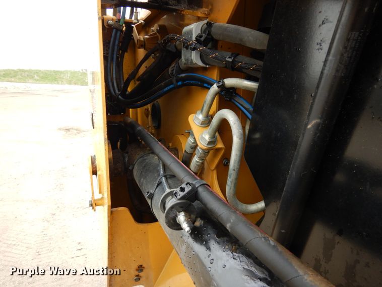 image for item IT9285 2019 Caterpillar 279D3  tracked skid steer loader