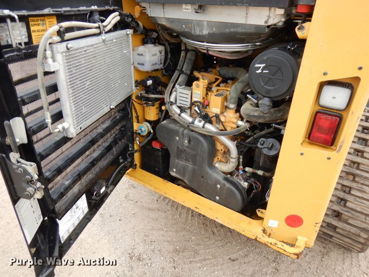 image for item IT9285 2019 Caterpillar 279D3  tracked skid steer loader