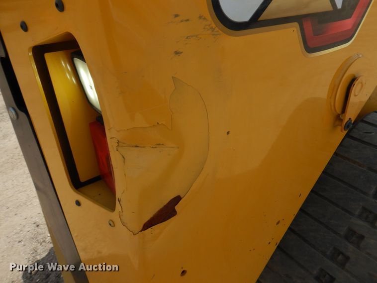 image for item IT9286 2019 Caterpillar 279D3  tracked skid steer loader