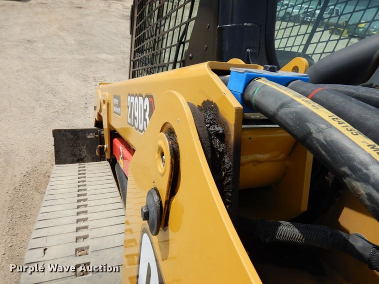 image for item IT9286 2019 Caterpillar 279D3  tracked skid steer loader