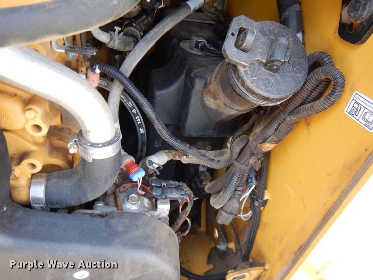 image for item IT9286 2019 Caterpillar 279D3  tracked skid steer loader