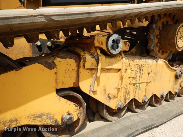 image for item IT9286 2019 Caterpillar 279D3  tracked skid steer loader
