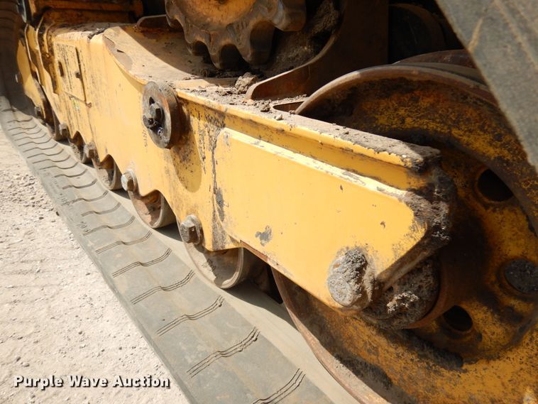 image for item IT9286 2019 Caterpillar 279D3  tracked skid steer loader