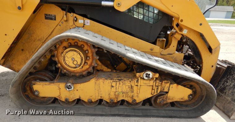 image for item IT9286 2019 Caterpillar 279D3  tracked skid steer loader