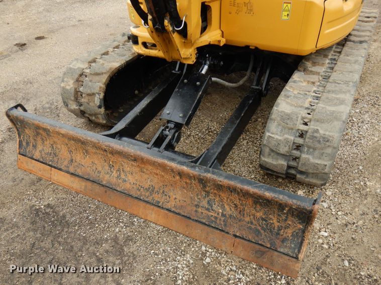 image for item IT9287 2018 Caterpillar 305E2 CR  mini excavator