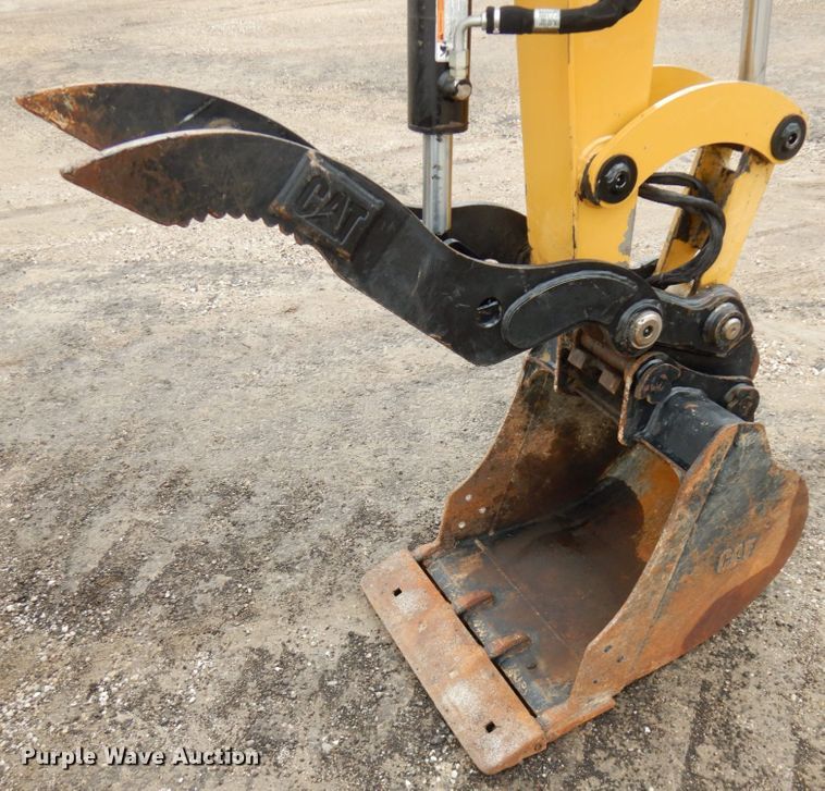 image for item IT9287 2018 Caterpillar 305E2 CR  mini excavator