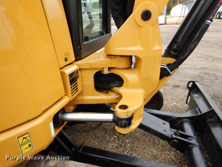 image for item IT9287 2018 Caterpillar 305E2 CR  mini excavator