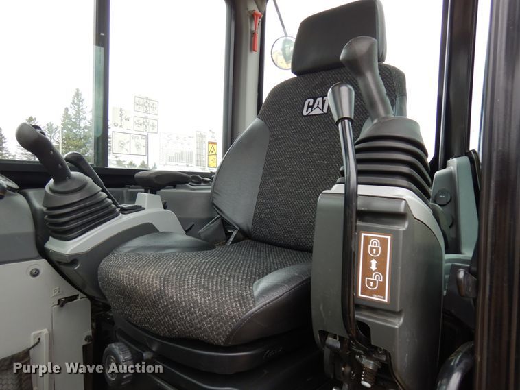 image for item IT9287 2018 Caterpillar 305E2 CR  mini excavator