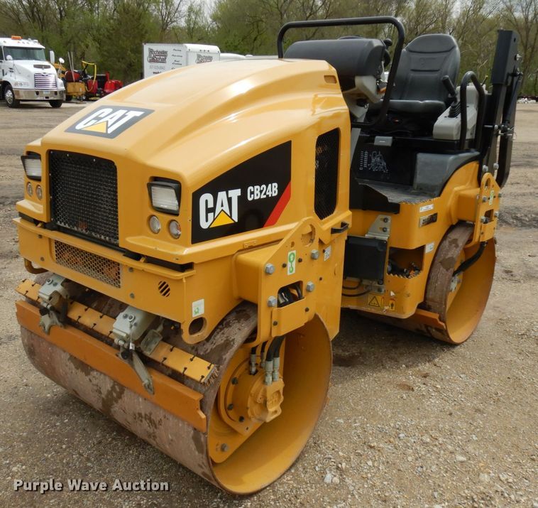 image for item IT9288 2019 Caterpillar CB-24B  double drum vibratory roller