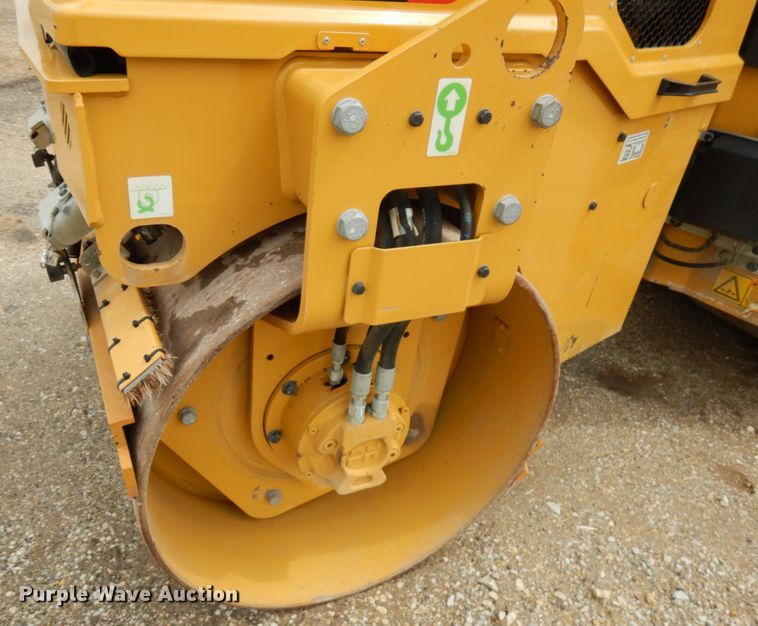 image for item IT9288 2019 Caterpillar CB-24B  double drum vibratory roller