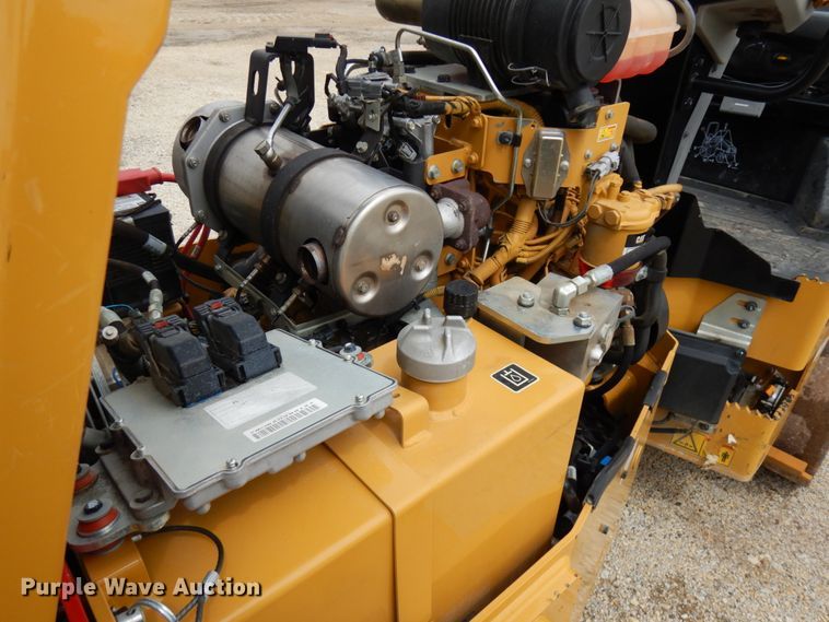 image for item IT9288 2019 Caterpillar CB-24B  double drum vibratory roller