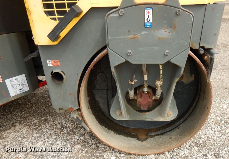 image for item IT9289 Wacker Neuson  double drum vibratory roller