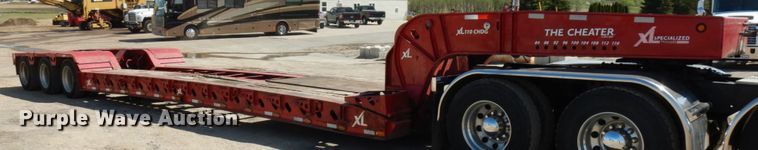 image for item IT9291 2007 XL Specialized 1XL-110-CHDG  lowboy equipment trailer