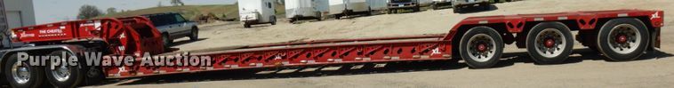 image for item IT9291 2007 XL Specialized 1XL-110-CHDG  lowboy equipment trailer