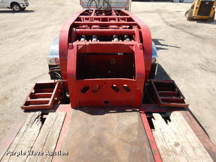 image for item IT9291 2007 XL Specialized 1XL-110-CHDG  lowboy equipment trailer