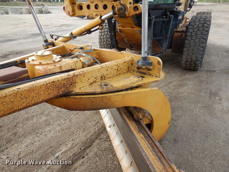 image for item IT9292 2008 Caterpillar 140M  motor grader