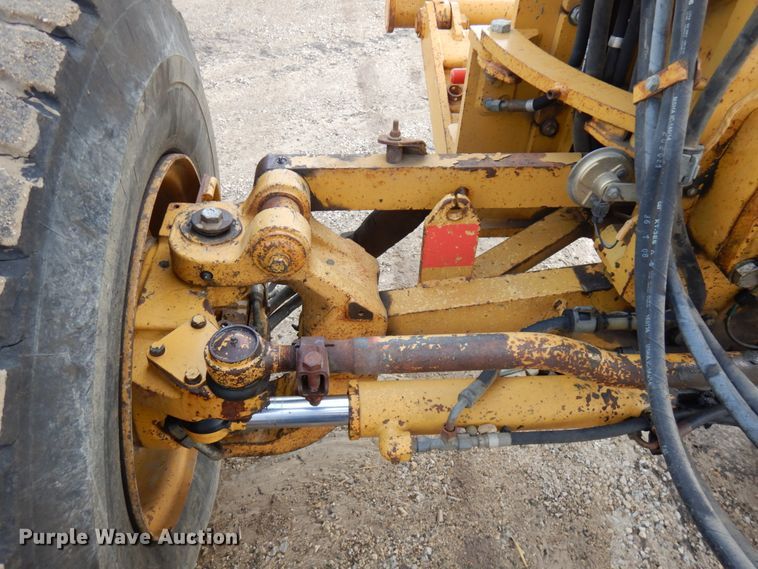 image for item IT9292 2008 Caterpillar 140M  motor grader