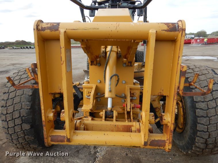 image for item IT9292 2008 Caterpillar 140M  motor grader