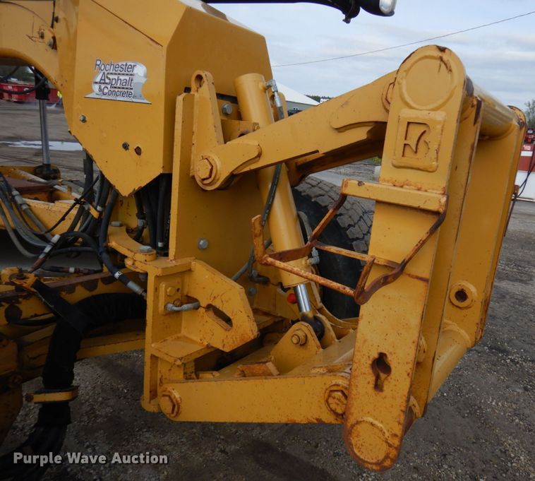 image for item IT9292 2008 Caterpillar 140M  motor grader