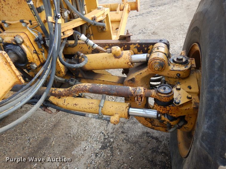 image for item IT9292 2008 Caterpillar 140M  motor grader