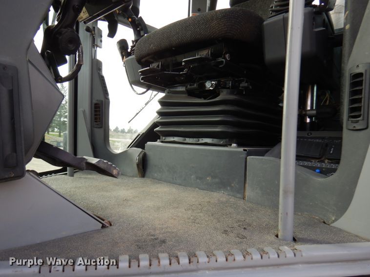 image for item IT9292 2008 Caterpillar 140M  motor grader