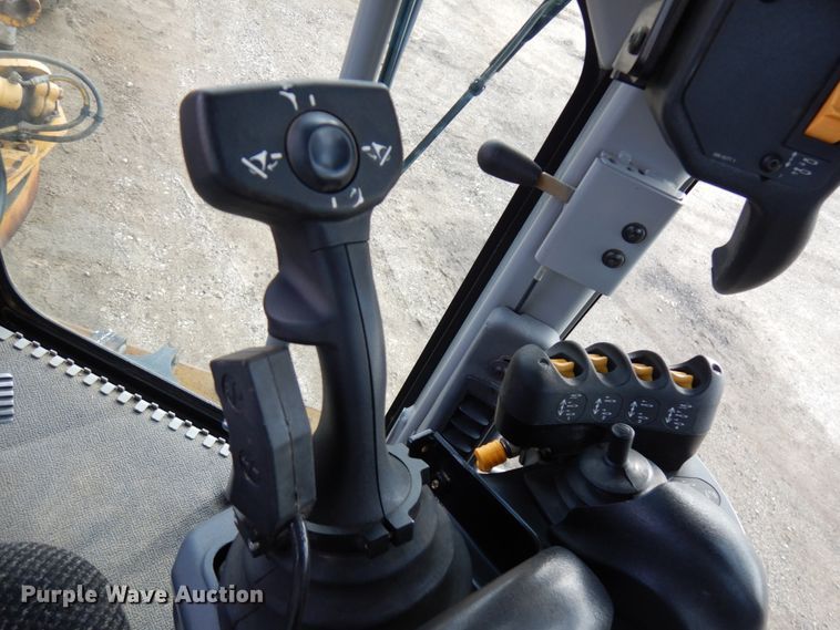 image for item IT9292 2008 Caterpillar 140M  motor grader