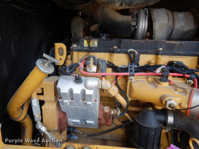 image for item IT9292 2008 Caterpillar 140M  motor grader