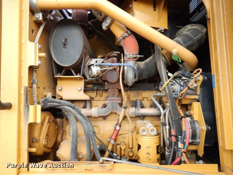 image for item IT9292 2008 Caterpillar 140M  motor grader