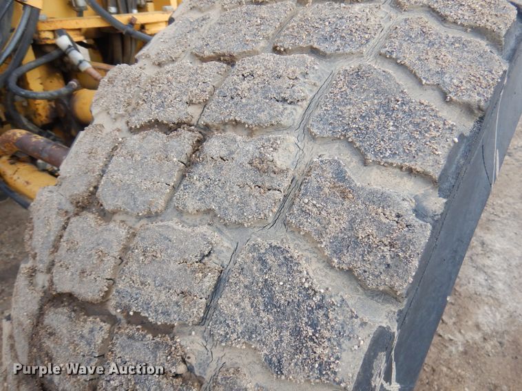 image for item IT9292 2008 Caterpillar 140M  motor grader