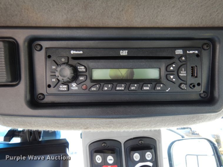 image for item IT9293 2014 Caterpillar 950K  wheel loader