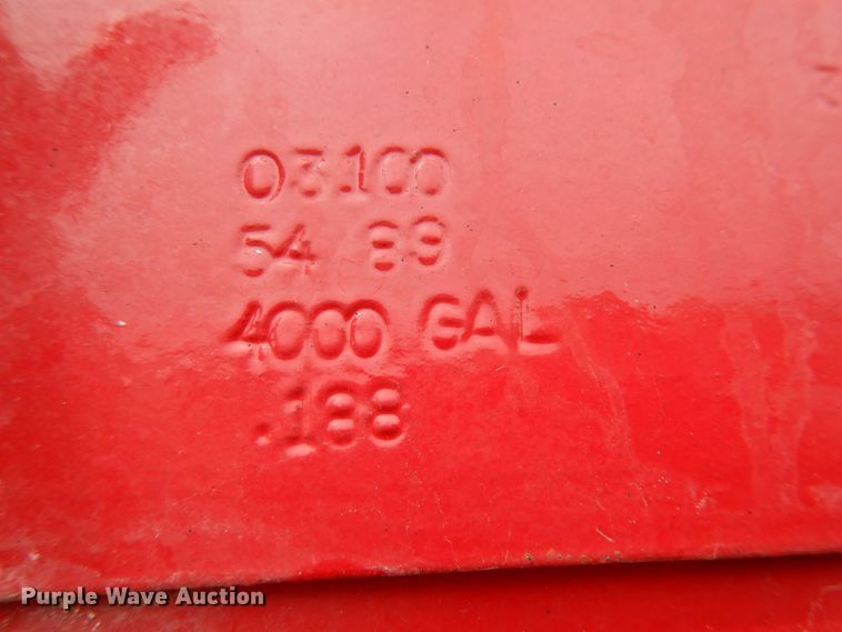 image for item IT9297 2001 Mack RD688S  water truck