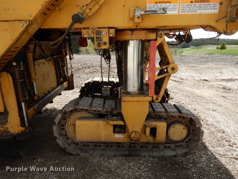 image for item IT9299 2010 Caterpillar PM201  milling machine