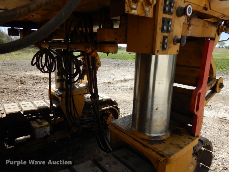 image for item IT9299 2010 Caterpillar PM201  milling machine