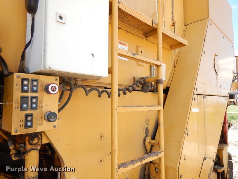 image for item IT9299 2010 Caterpillar PM201  milling machine