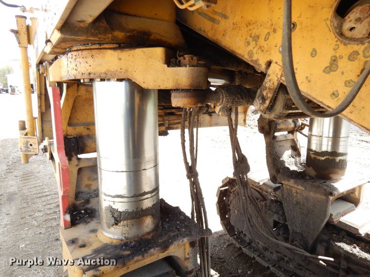 image for item IT9299 2010 Caterpillar PM201  milling machine