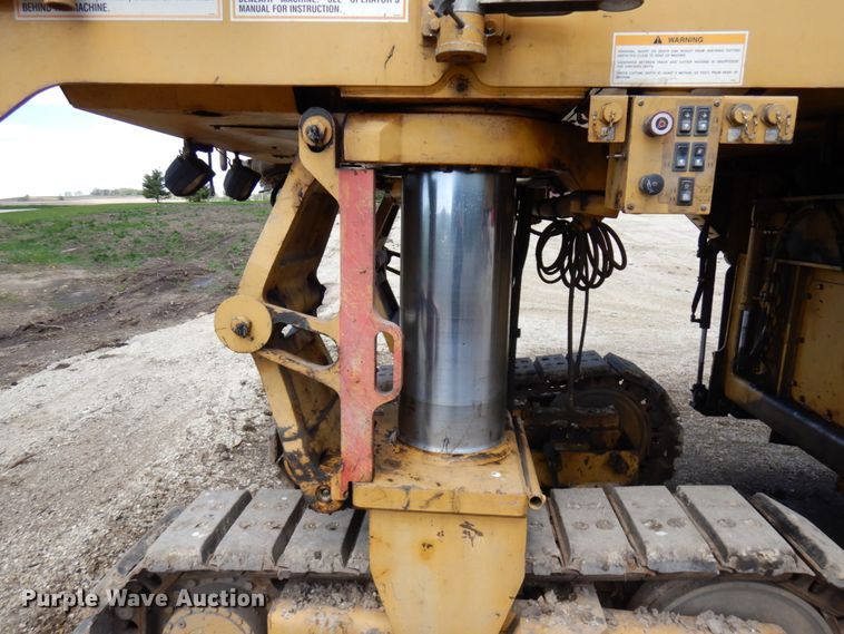 image for item IT9299 2010 Caterpillar PM201  milling machine