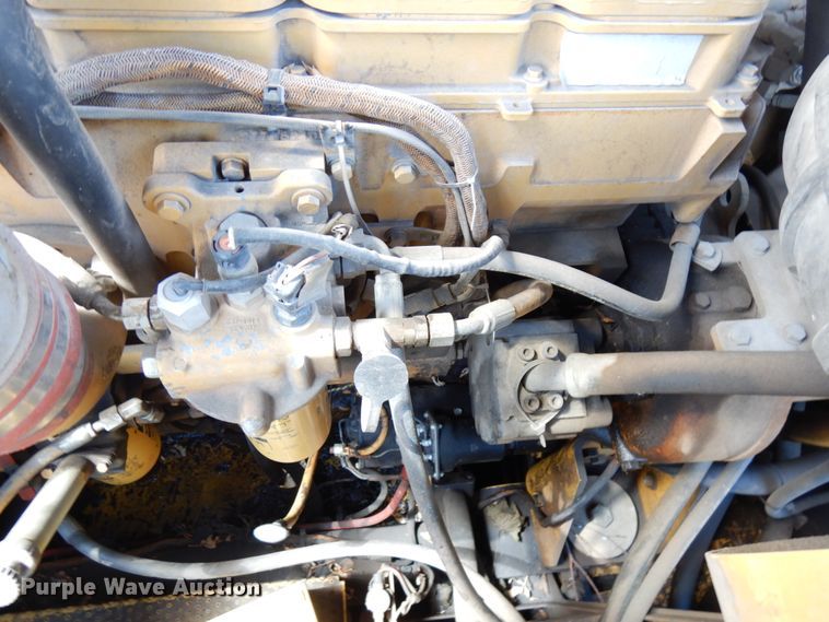 image for item IT9299 2010 Caterpillar PM201  milling machine