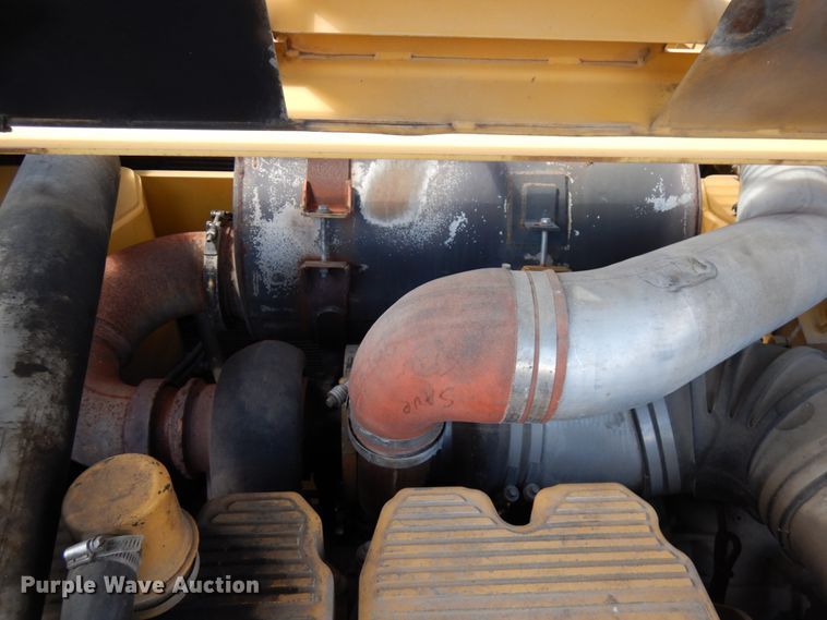 image for item IT9299 2010 Caterpillar PM201  milling machine