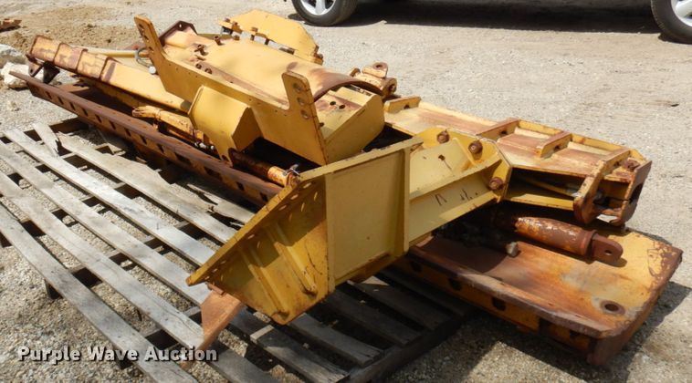 image for item IT9324 Caterpillar 12'W snow wing plow