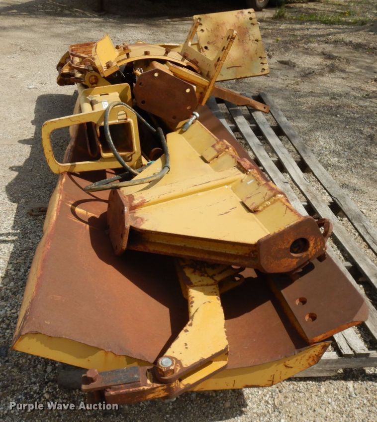 image for item IT9324 Caterpillar 12'W snow wing plow