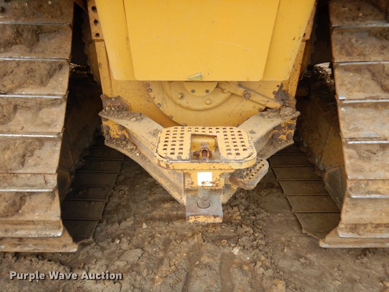 image for item IT9333 2004 Caterpillar D6N  dozer