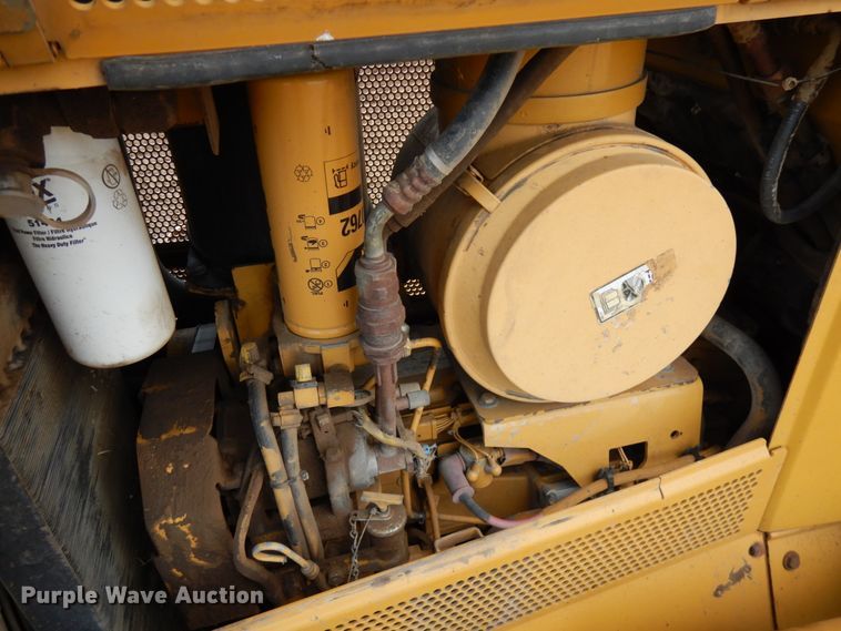 image for item IT9333 2004 Caterpillar D6N  dozer